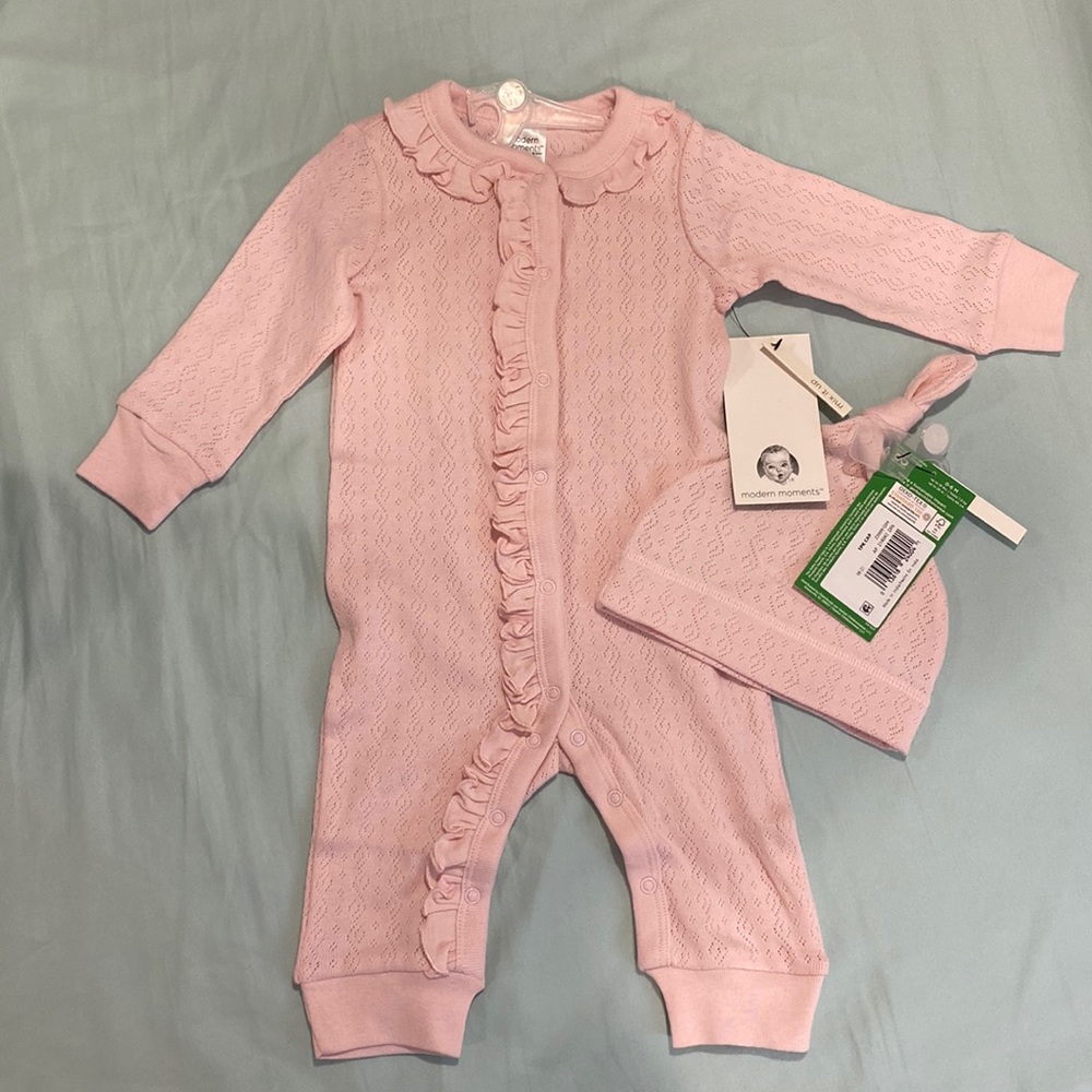 🏡Baby girl outfit 3-6 months